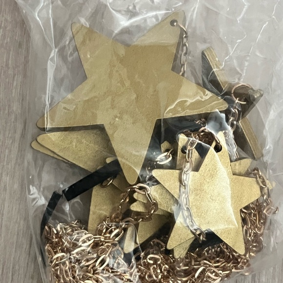 Hanging wall decor - Picture 3 of 5